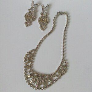 Vintage rhinestone necklace and earrings
